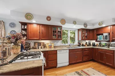 301 Winch St, Framingham, MA 01701 - Photo 13