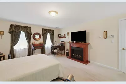 301 Winch St, Framingham, MA 01701 - Photo 25