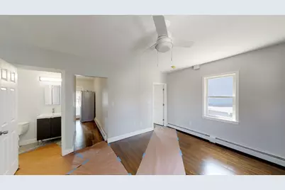 836 Canterbury St #2R, Boston, MA 02131 - Photo 3