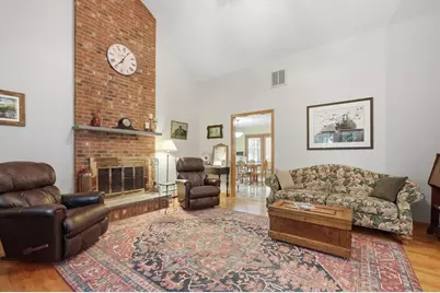 18 Allens Ln, Rehoboth, MA 02769 - Photo 3