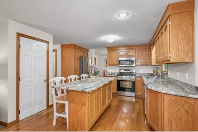 24 Apache Way, Wilmington, MA 01887 - Photo 9