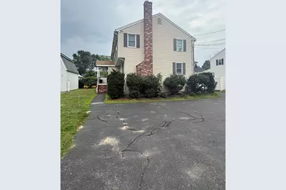 22 Draper Rd #A, Framingham, MA 01702 - Photo 1