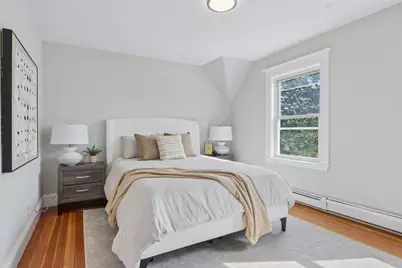 16 Underhill St #3, Winthrop, MA 02152 - Photo 5