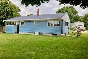 71 Seymour St, New Bedford, MA 02744 - Photo 5