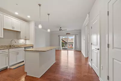 2 Francis Dr #203, Andover, MA 01810 - Photo 3