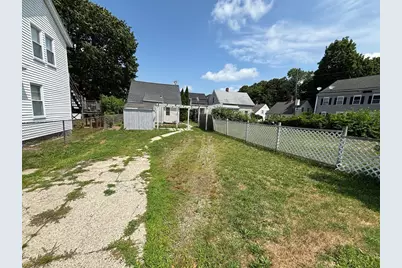 24 Myrtle St, Weymouth, MA 02189 - Photo 15