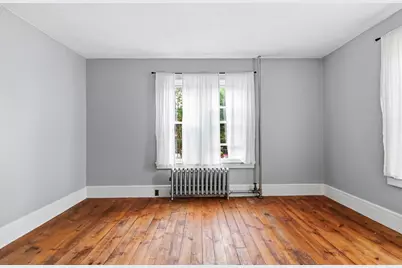 108 Grape St, Chicopee, MA 01013 - Photo 21