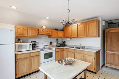 108 Grape St, Chicopee, MA 01013 - Photo 35