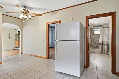 108 Grape St, Chicopee, MA 01013 - Photo 9