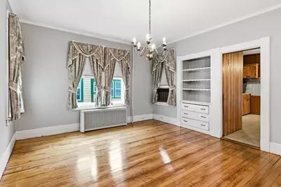 108 Grape St, Chicopee, MA 01013 - Photo 5