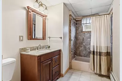 108 Grape St, Chicopee, MA 01013 - Photo 11