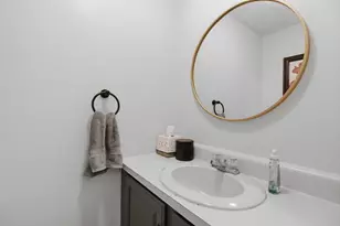 212 Bayberry Hill Ln, Leominster, MA 01453 - Photo 17