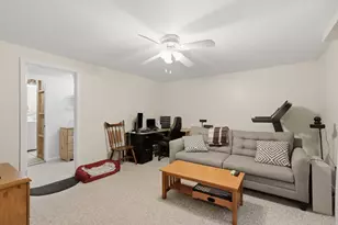 212 Bayberry Hill Ln, Leominster, MA 01453 - Photo 25