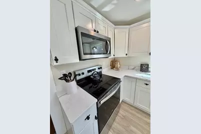 26 Mt. Tom Ave, Easthampton, MA 01027 - Photo 11