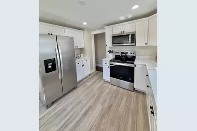 26 Mt. Tom Ave, Easthampton, MA 01027 - Photo 13