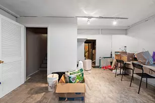 82 Captains Row, Chelsea, MA 02150 - Photo 19