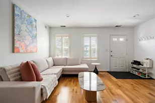 82 Captains Row, Chelsea, MA 02150 - Photo 3