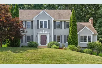 7 Evergreen Ln, Sturbridge, MA 01518 - Photo 1