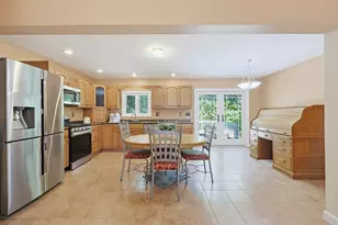 40 Doty Dr, Stoughton, MA 02072 - Photo 5