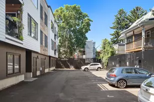 27 Dixwell St, Boston, MA 02119 - Photo 19