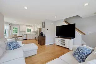 95 Riley Rd, Tyngsborough, MA 01879 - Photo 15