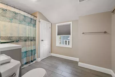 46 Macarthur Rd, Stoneham, MA 02180 - Photo 37