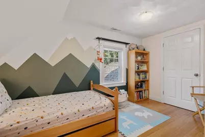 46 Macarthur Rd, Stoneham, MA 02180 - Photo 27