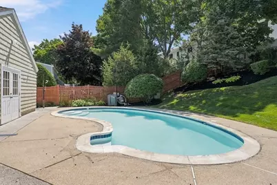 8 Emery St, Peabody, MA 01960 - Photo 37
