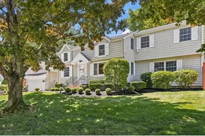 8 Emery St, Peabody, MA 01960 - Photo 1