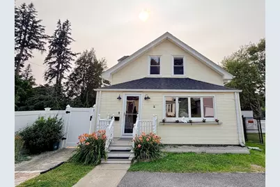 22 Pelican Ave, Worcester, MA 01605 - Photo 15