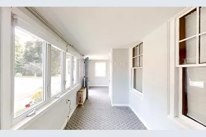 22 Pelican Ave, Worcester, MA 01605 - Photo 23
