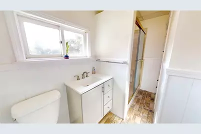 22 Pelican Ave, Worcester, MA 01605 - Photo 25