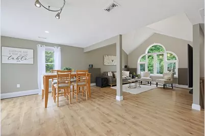 460 Richardson Ave, Attleboro, MA 02703 - Photo 9