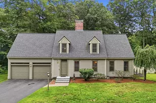32 Shaker Ln, Littleton, MA 01460 - Photo 3