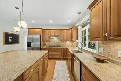 33 Dairy Drive, Upton, MA 01568 - Photo 5