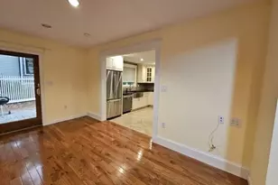 633 Saw Mill Brook Pkwy, Newton, MA 02459 - Photo 9