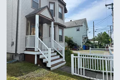 268 Newton St, Waltham, MA 02453 - Photo 9