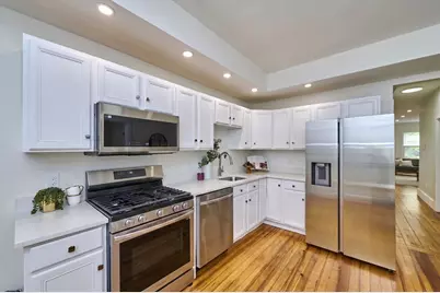 363 Cardinal Medeiros Ave #363, Cambridge, MA 02141 - Photo 5
