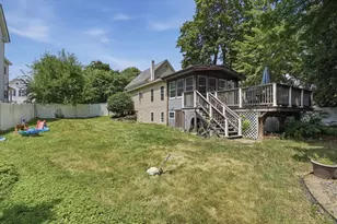 63 Vine St, Leominster, MA 01453 - Photo 27