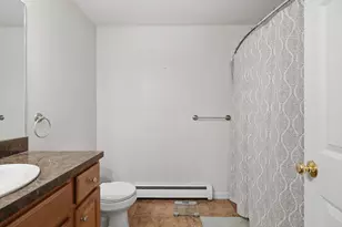 63 Vine St, Leominster, MA 01453 - Photo 13