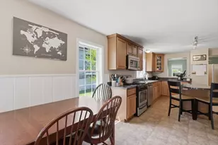 63 Vine St, Leominster, MA 01453 - Photo 7