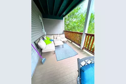 632 East  7th #2, Boston, MA 02127 - Photo 9
