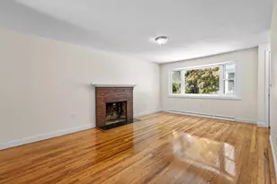 5 Grove St, Plainville, MA 02762 - Photo 11