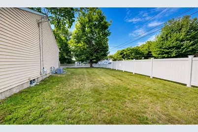 1116 Old Connecticut Path, Framingham, MA 01701 - Photo 11