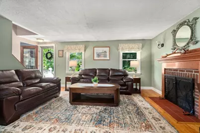 86 Redfield Rd, Wakefield, MA 01880 - Photo 13
