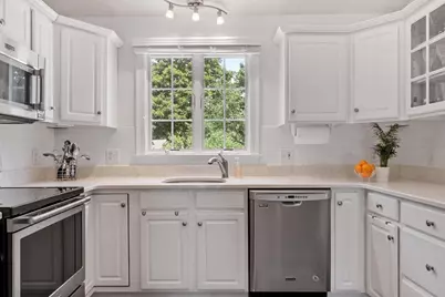 33 Highland Avenue, Saugus, MA 01906 - Photo 7