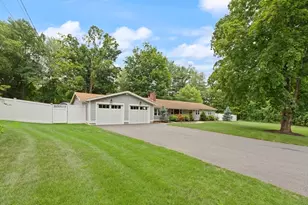 9 Wild Rose Dr, Andover, MA 01810 - Photo 37