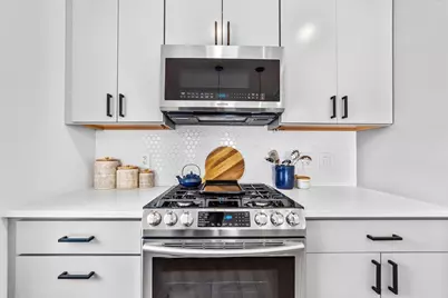 208 Spencer #7, Chelsea, MA 02150 - Photo 11