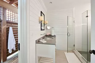 131 North Water St-Collins Cottage, Edgartown, MA 02539 - Photo 9