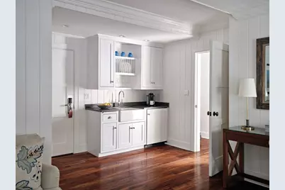 131 North Water St-Collins Cottage #22, Edgartown, MA 02539 - Photo 5